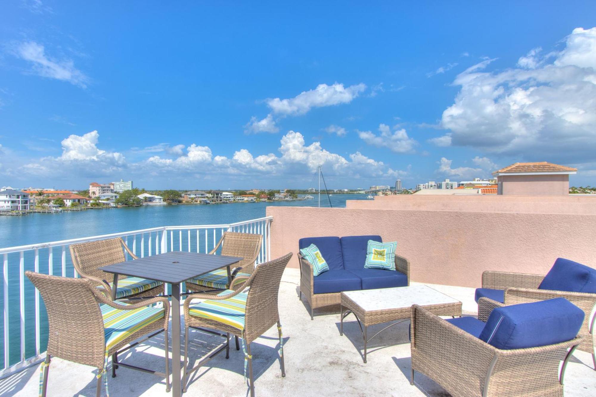 Bayway Luxury Waterfront Townhome & Pool Clearwater Beach Exterior foto